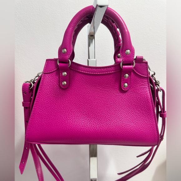 Today only 🍒SALE Balenciaga Neo Classic Mini Top Handle Bag 100 💯 condition - Picture 3 of 14